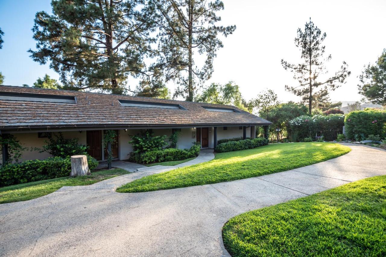 Tuscany Hills Retreat Escondido Exterior photo